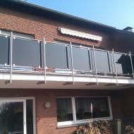 Edelstahlgeländer mit VSG Sicherheitsglas Bv Uedem.jpg